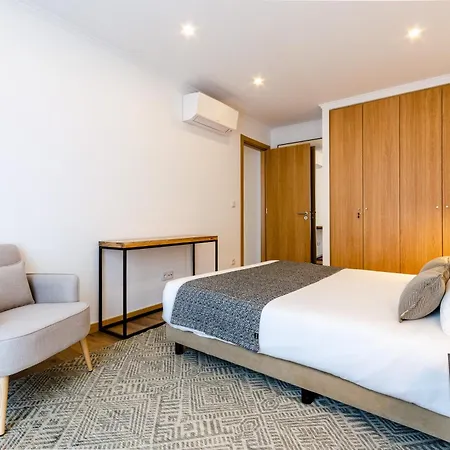 Apartment Morais Soares 131