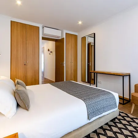 Morais Soares 131 Apartment
